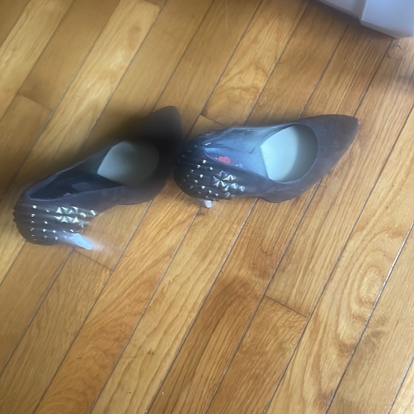 Brown suede luichimy heels size 8 - Picture 3 of 3